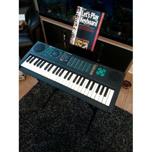 Bontempi keyboard and stand