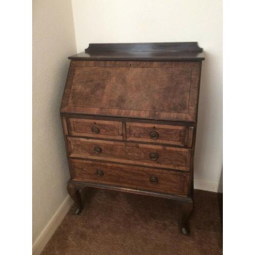 Vintage wooden writing bureau (preowned)