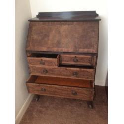 Vintage wooden writing bureau (preowned)