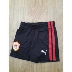 Puma - uk 24 cardiff city shorts.