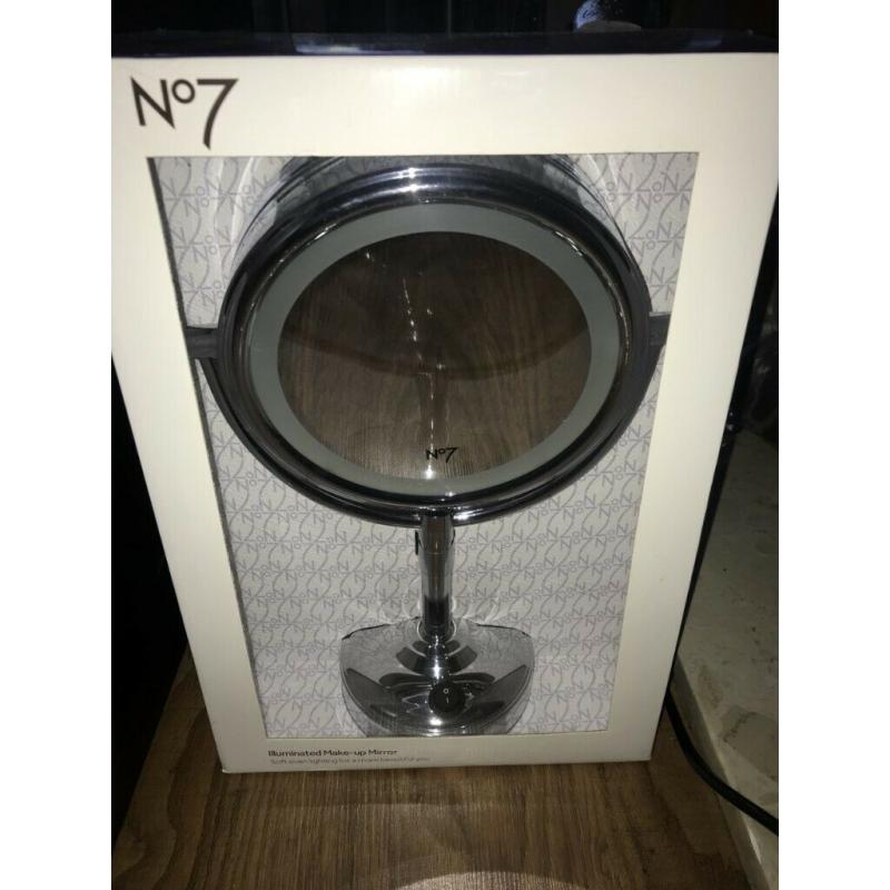 No7 Silver Illuminated Makeup Mirror