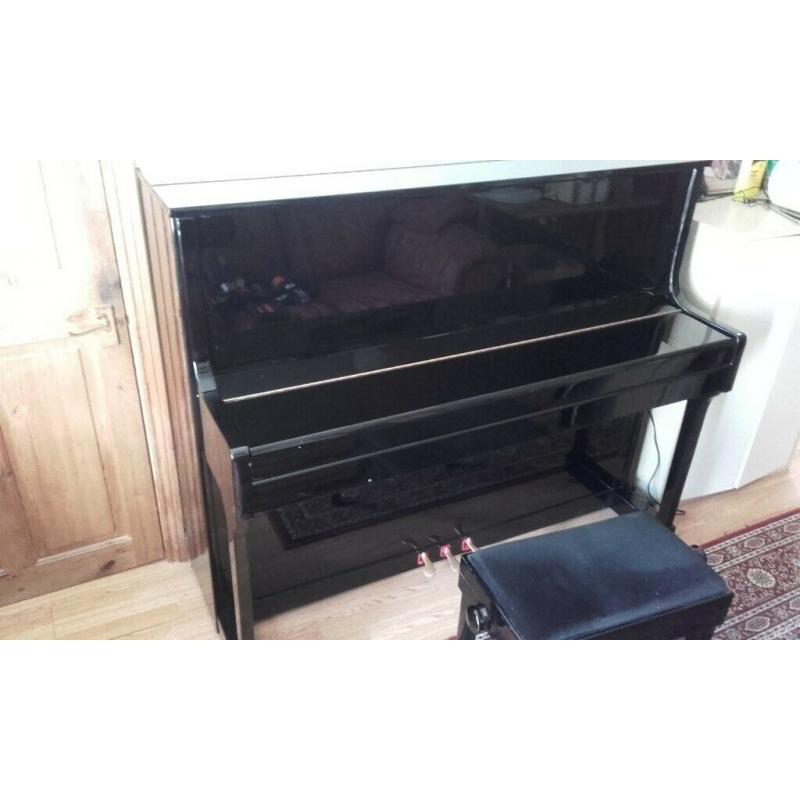 Hofmann & Scholz Pianos With Stool