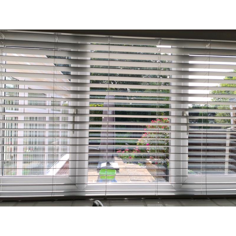 Ecowood collection venetian blinds.