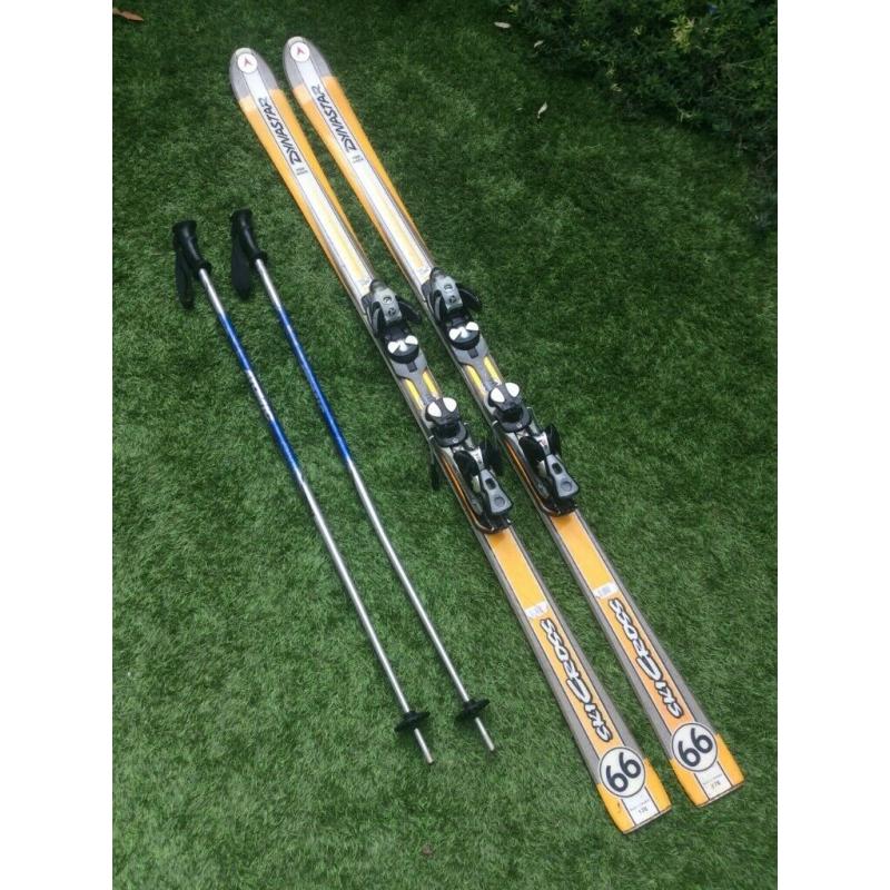 Dynastar 66 Skicross skis and poles