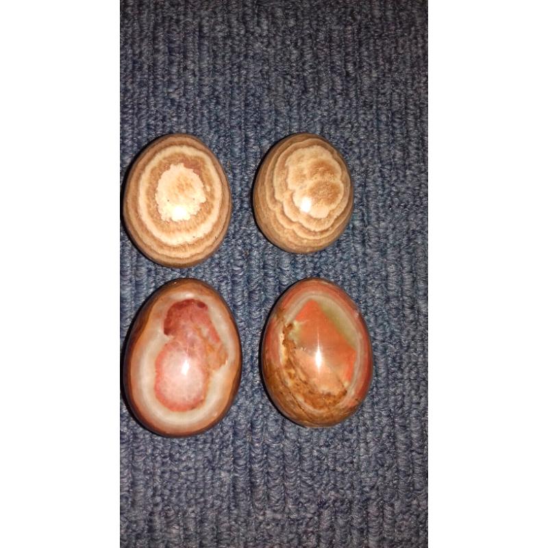 2 ceramic night sky jasper eggs and 2 other eggs