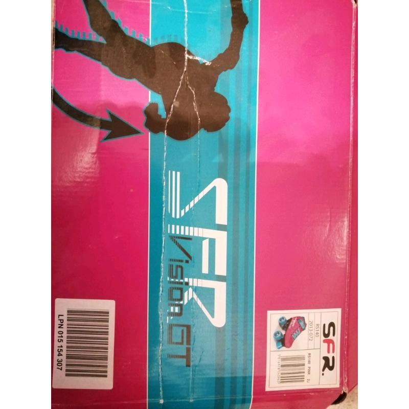 Girls roller boots