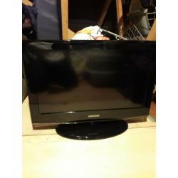 TV Samsung 26"