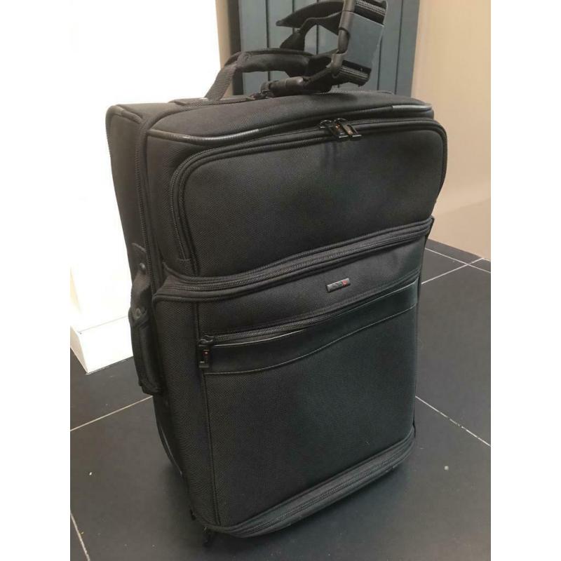 2x Trolley cases and Travel bag suitcase