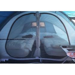 Regatta Premium 4 Man Weekend Family Tent with Carpet