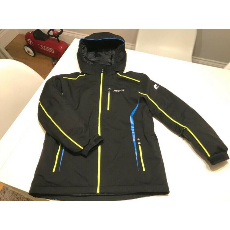 Ski jacket boy or girl 13 years. Excellent condition (+trousers for free)