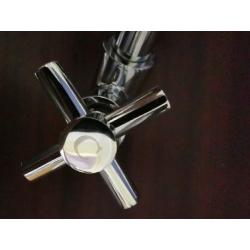 Brand New Beautiful Solid Metal Hot and Cold Mixer tap