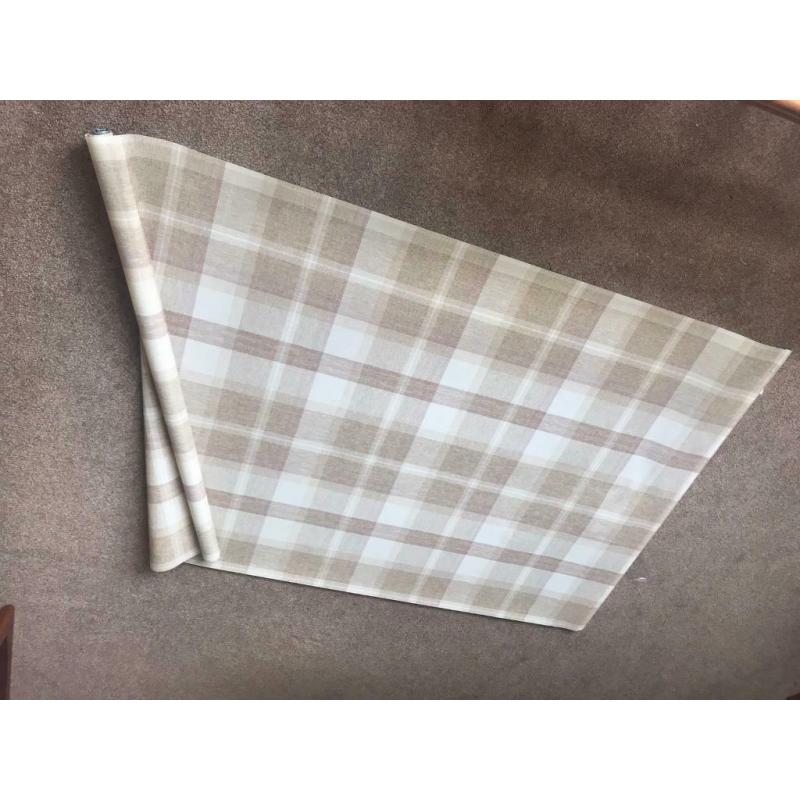 Brand New Natural Roller Blind L170cm W90cm R162