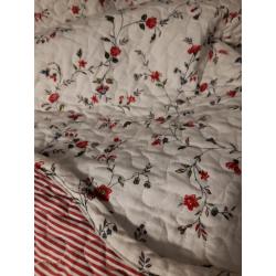 BEDCOVER