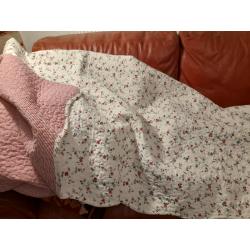 BEDCOVER