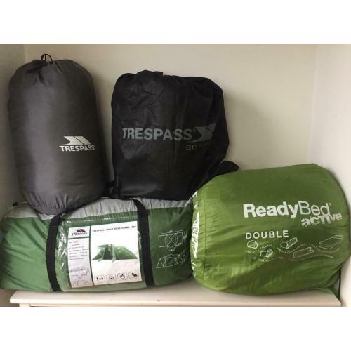 TRESPASS 8 MAN 2 ROOM TUNNEL TENT WITH BEDDING