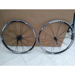 Pro Lite Garda DS 2.0 700c Wheelset (with cassette)