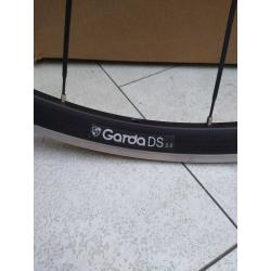 Pro Lite Garda DS 2.0 700c Wheelset (with cassette)