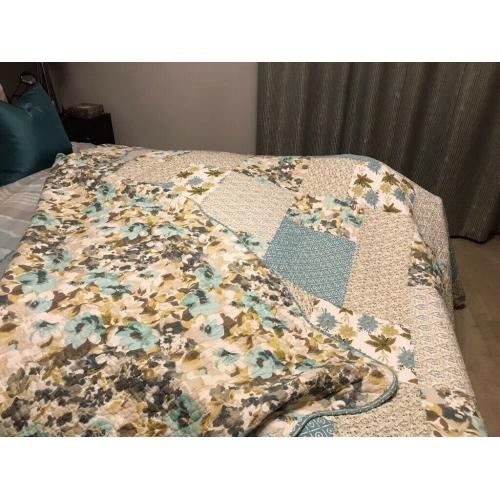 R?versible bed quilt