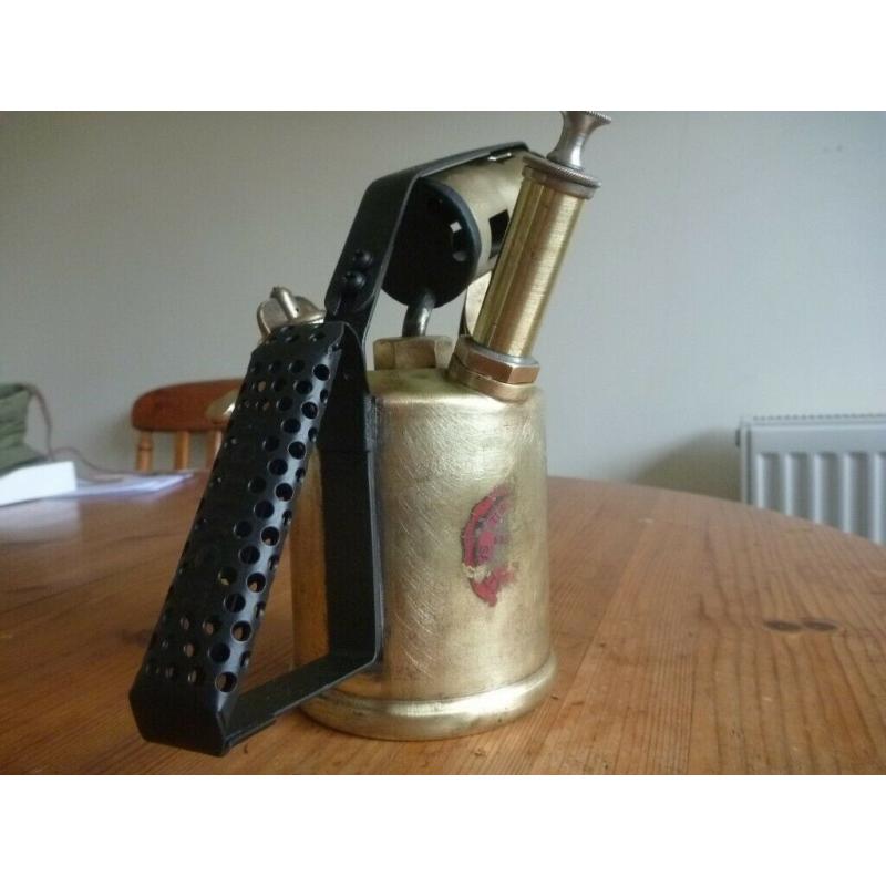 Vintage British Monitor No26 Paraffin torch.