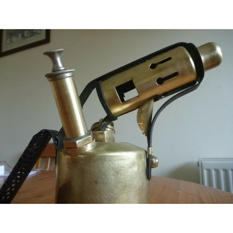 Vintage British Monitor No26 Paraffin torch.