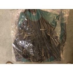 Brand new Shorty Men?s Wetsuit - Large