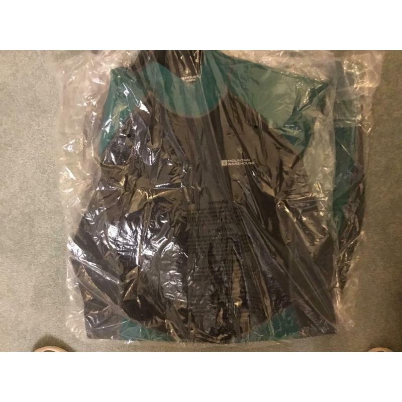 Brand new Shorty Men?s Wetsuit - Large