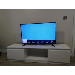 BLAUPUNKT 43/134M-GB-11B-FEGUX (43" Full HD LED SMART TV with Freeview HD)