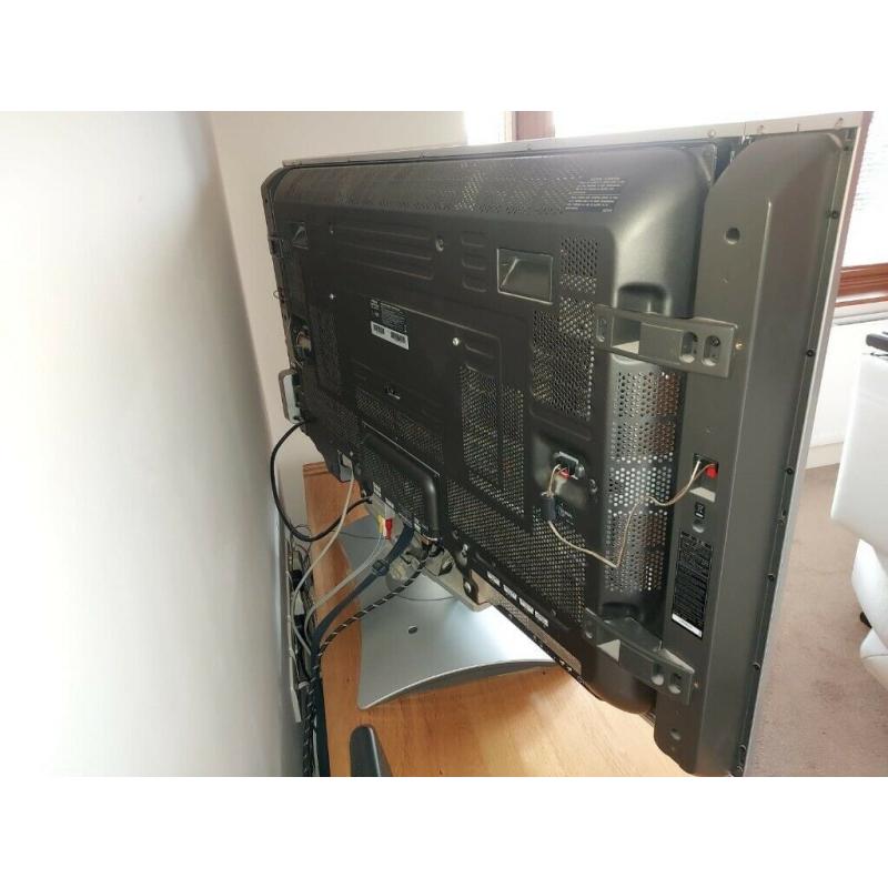 Hitachi 42" Plasma TV
