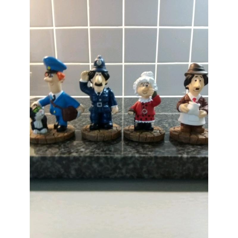 Postman Pat figurines / figures