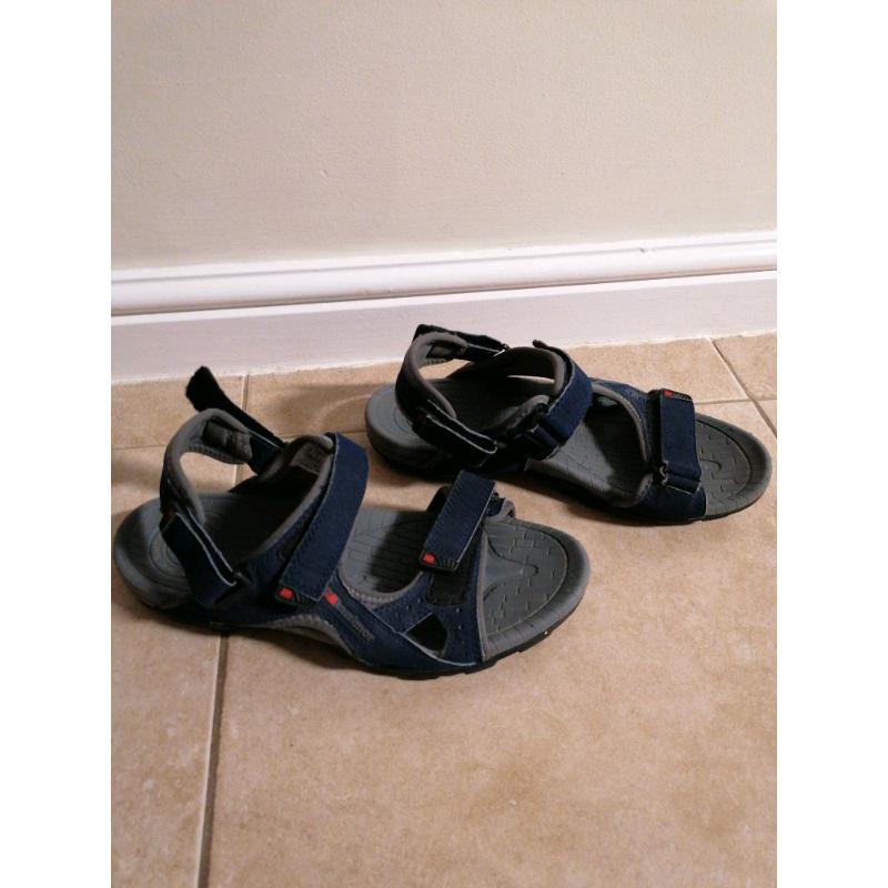 Karrimor leather upper walking sandals.