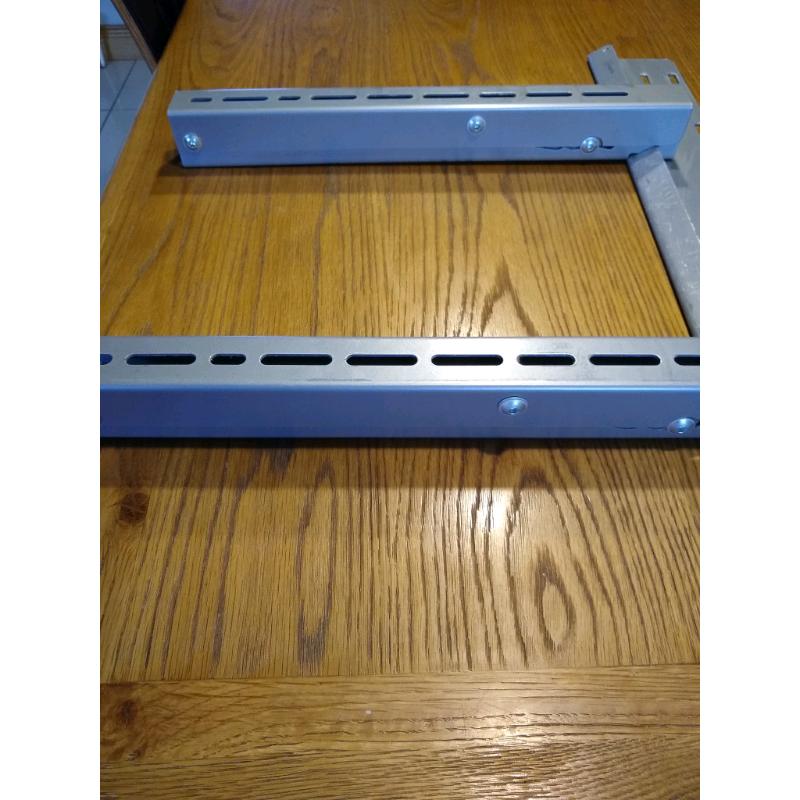 Vogels heavy duty adjustable wall mount TV bracket