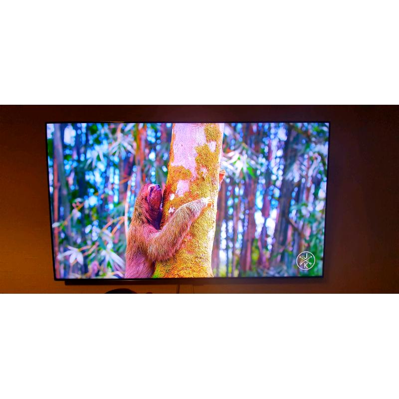 Samsung 49inch smart qled TV