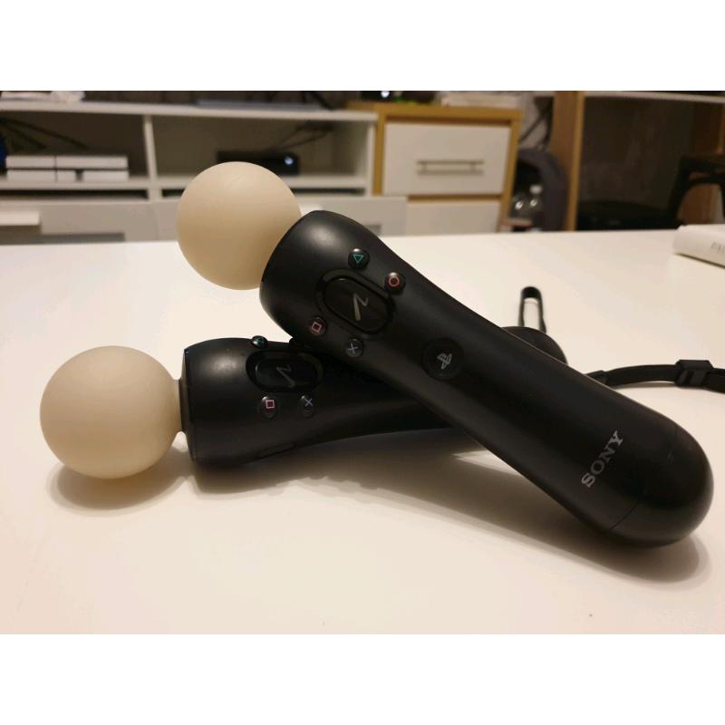 Playstation Move Controller Twin Pack + PS Camera and games