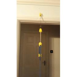 Door bouncer