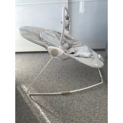Baby bouncer chair