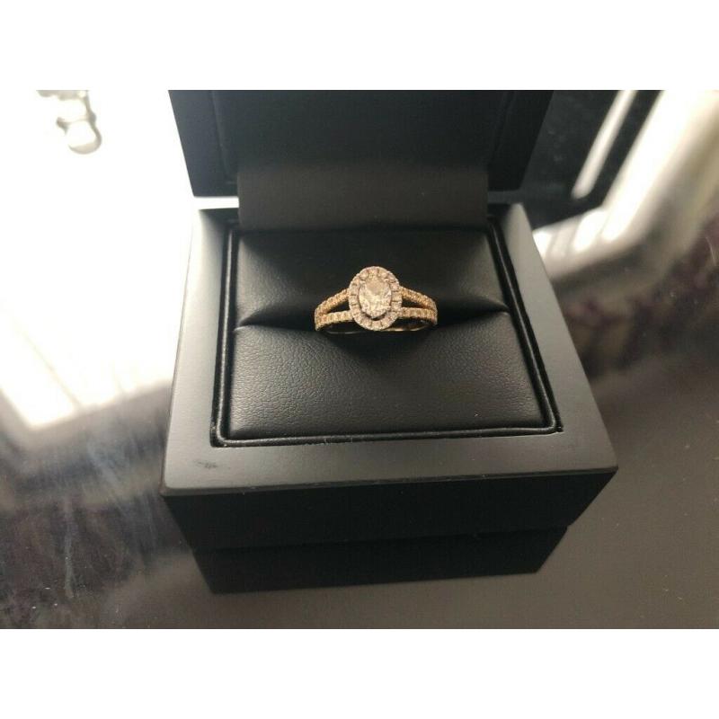 Oval Diamond Split Shoulder Halo Engagement Ring - 1.05ct - D - VVS2 - Excellent