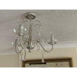Light chandeliers various ones and sizes
