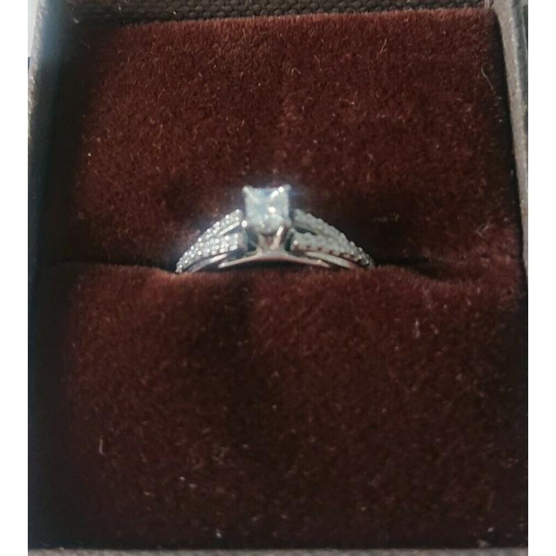 Diamond Ring. NEED A QUICK SALE