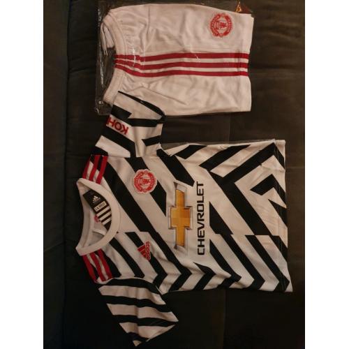Manchester United replica kids 20/21 third kit