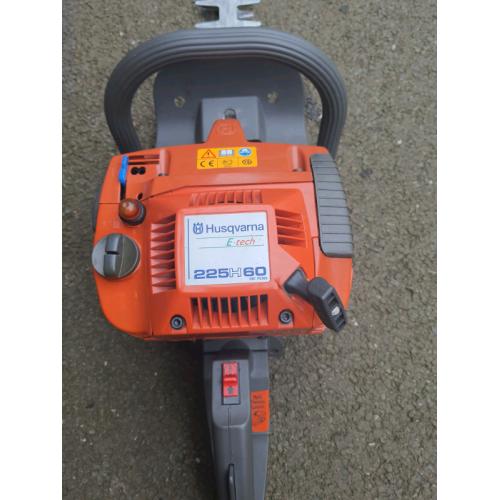 Husqvarna Petrol Hedge Trimmer - Excellent Condition