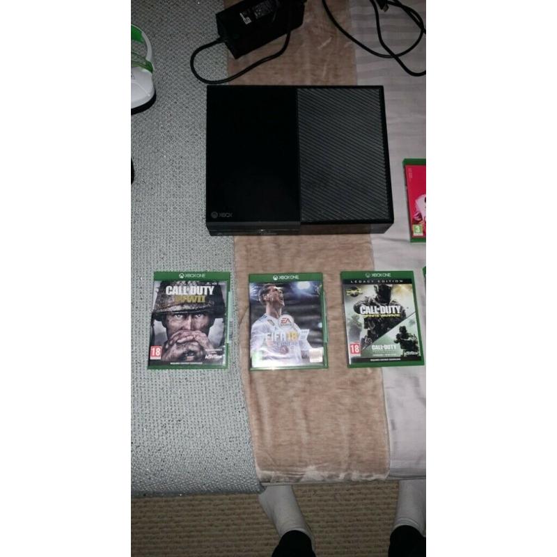 BACK AVAILABLE!! Xbox One 500GB 2 Controllers, Turtle beach headset and 5 Games