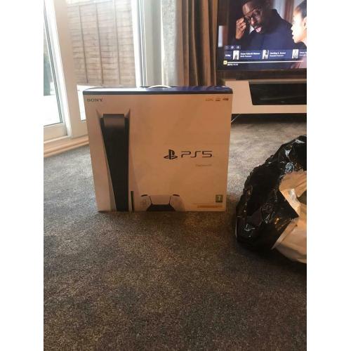 PLAYSTATION 5