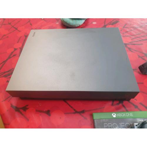 Xbox one x and steering wheel ,racing chair
