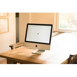 Apple iMac 20? 2GHz 4GB RAM 250GB Storage