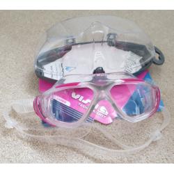 Aquasphere Ladies Goggles (older girls) - NEW