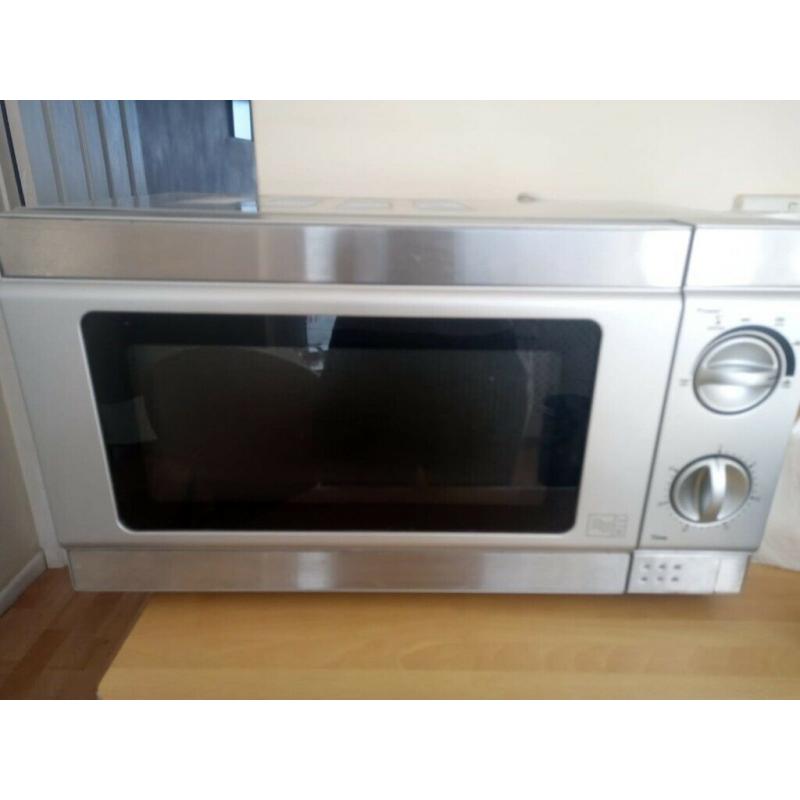 Microwave needs fuse or similar