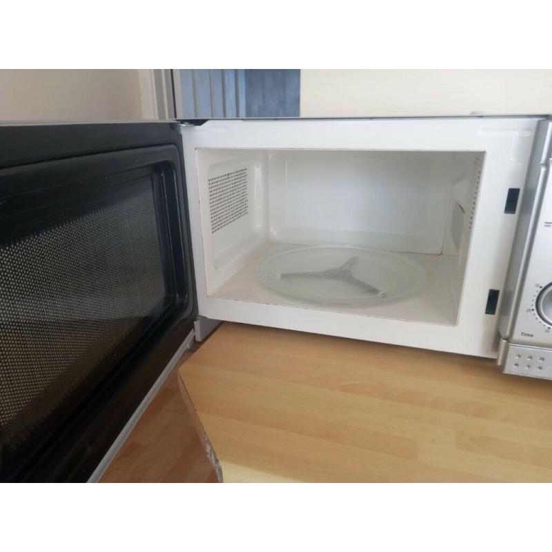 Microwave needs fuse or similar