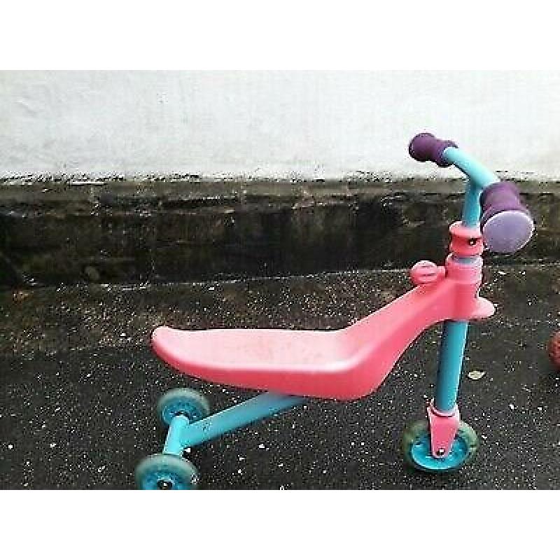 Kids 2 in 1 balance trike and Scooter