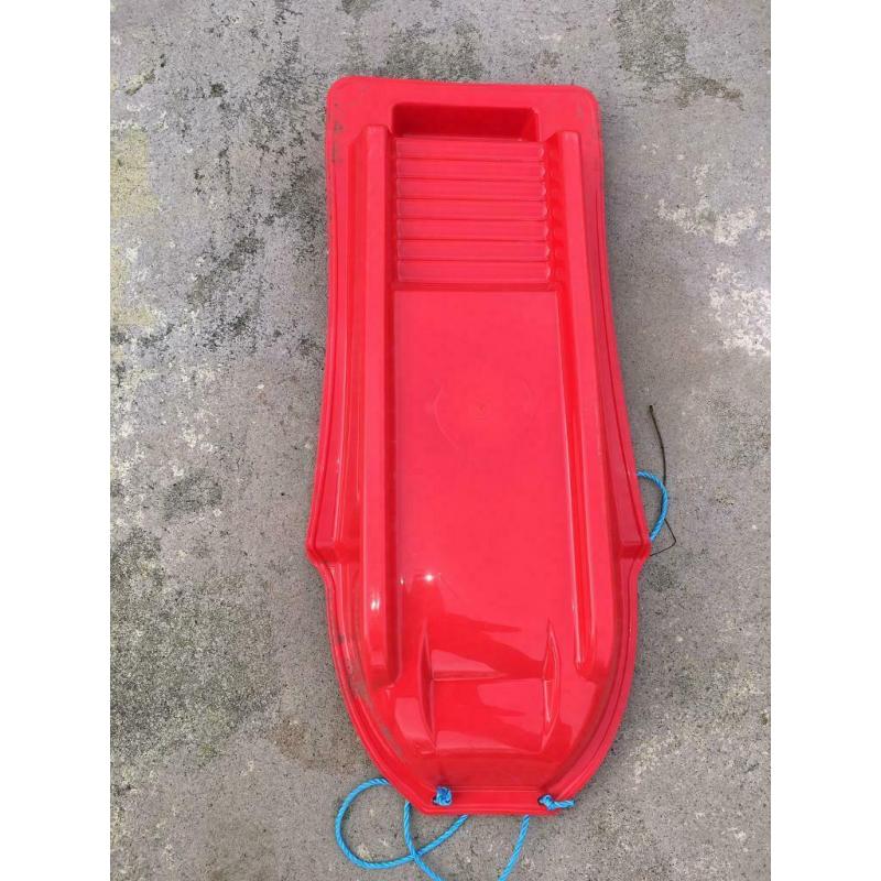 AS NEW: 2 Red Sledges