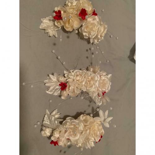 3 x Bridesmaid hair accessories